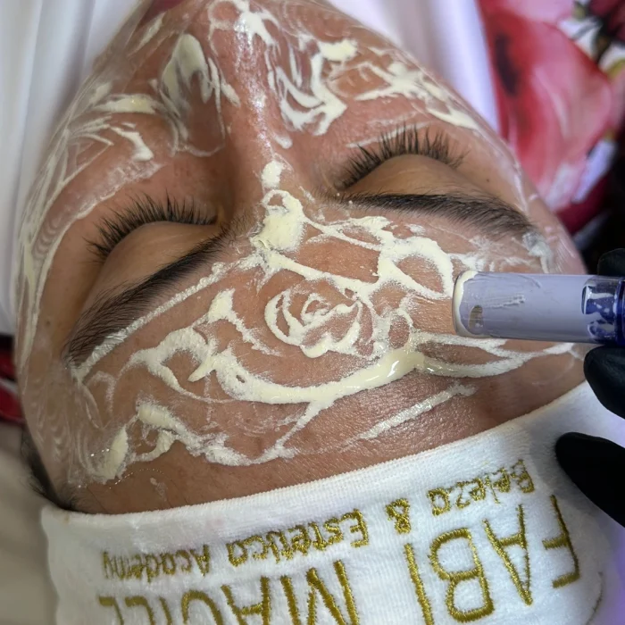 fabi-maciel-estetica-procedimento-bbglow-sensory-5